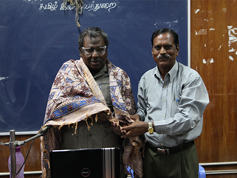 Thirukuralil Olinayam image4